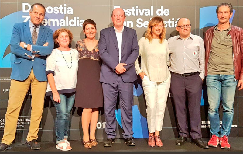 Emma Suárez recibe el premio “Basque Country Gastronomiko”