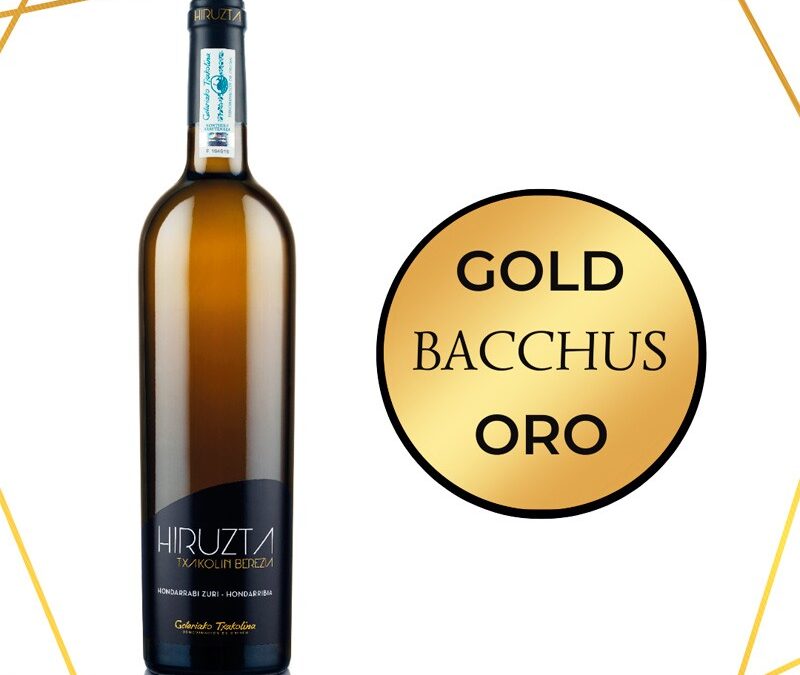 Bacchus de Oro para Hiruzta Berezia 2020 Un txakoli se vuelve a colar entre los mejores vinos blancos del momento.